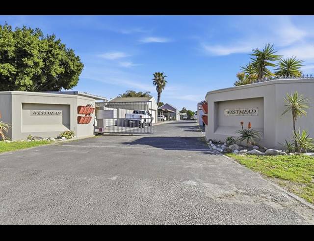 3 BEDROOM PROPERTY TO RENT IN TABLE VIEW